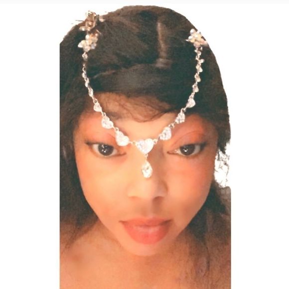 Hair accessory - Picture 1 of 3